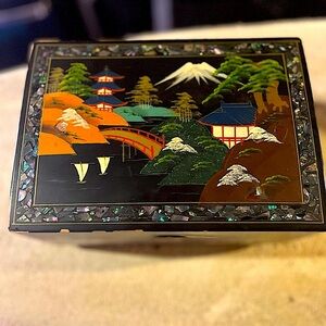 Vintage Japanese Lacquered Music Box